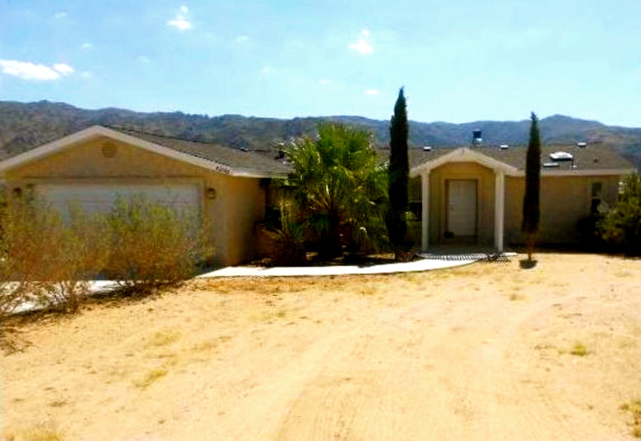 72395 Nicholson DrTwentynine Palms, CA 92277